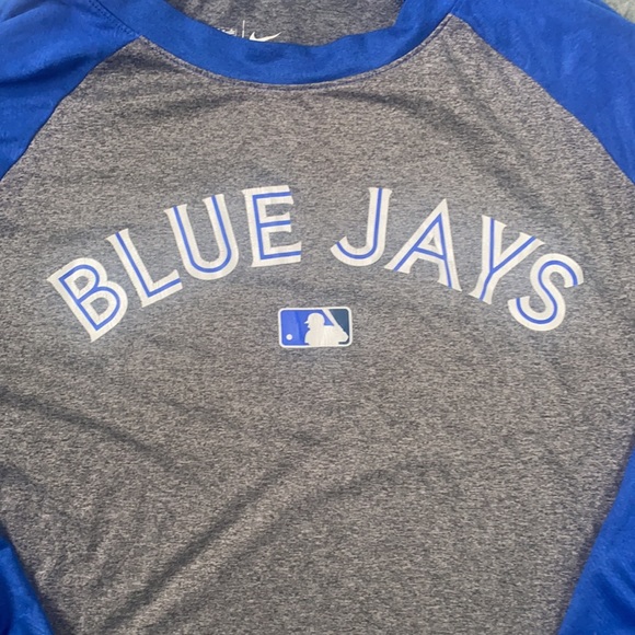 Bluejays Dri-fit Nike Tee 3/4 - Picture 2 of 5